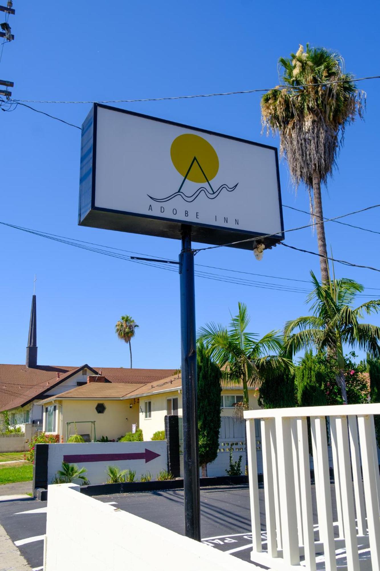 Adobe Inn モントレー・パーク エクステリア 写真